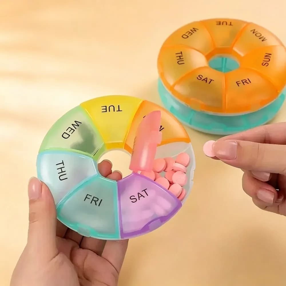 Nuovo Mini Organizzatore di Pillole a 7 Scomparti per 7 Giorni, Impermeabile, Portatile, per Medicinali, Vitamine, Olio di Pesce e Integratori Quotidiani