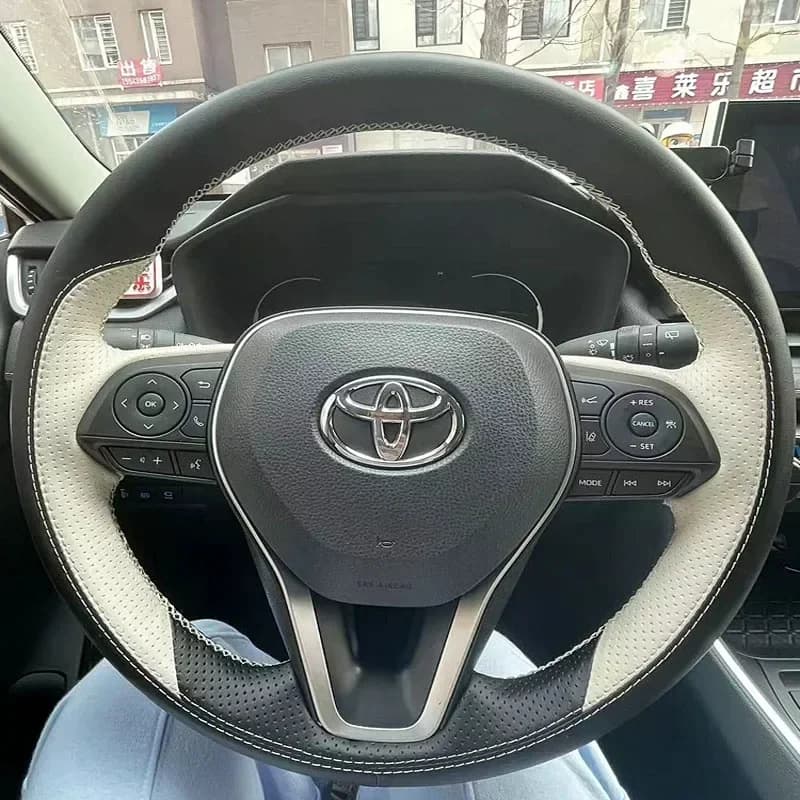 Coprivolante per auto cucito a mano personalizzato fai da te per Toyota Corolla Avalon RAV4 Camry accessori interni in vera pelle