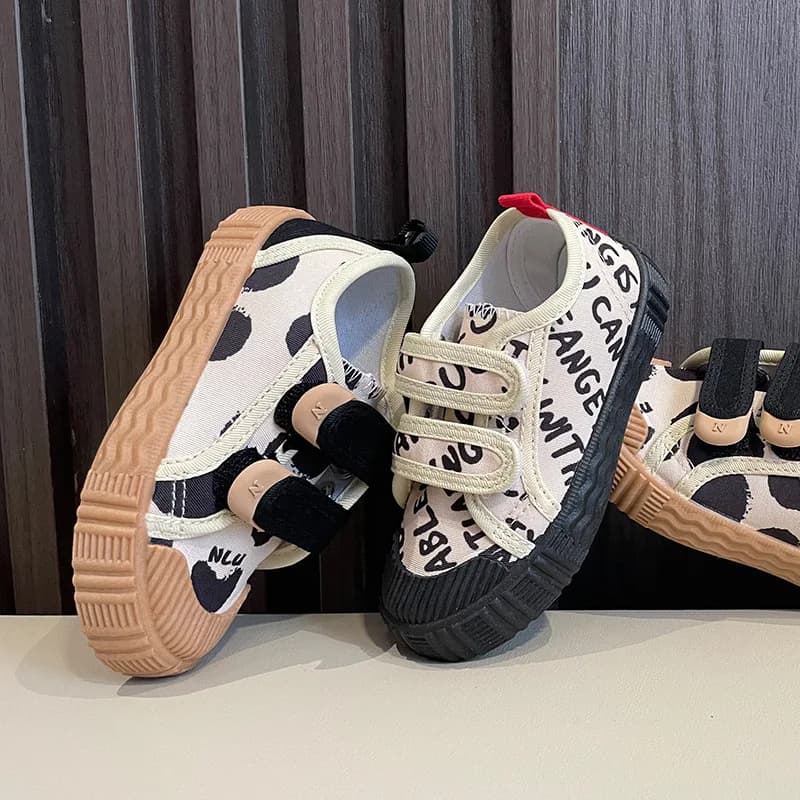 Kids shoes for girls boys canvas shoes with soft non-slip sole letters for kids shoes Casual for kids Tenis versatile breathable sneakers