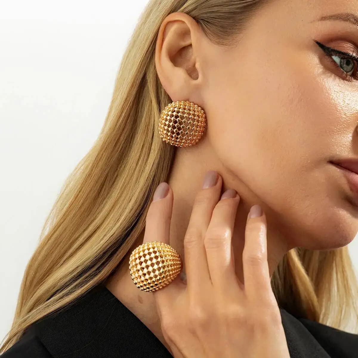 Ingemark Vintage Geometric Round Pierced Stud Earrings Finger Ring for Women 2026 New Trend Goth New Year Festival Jewelry Set