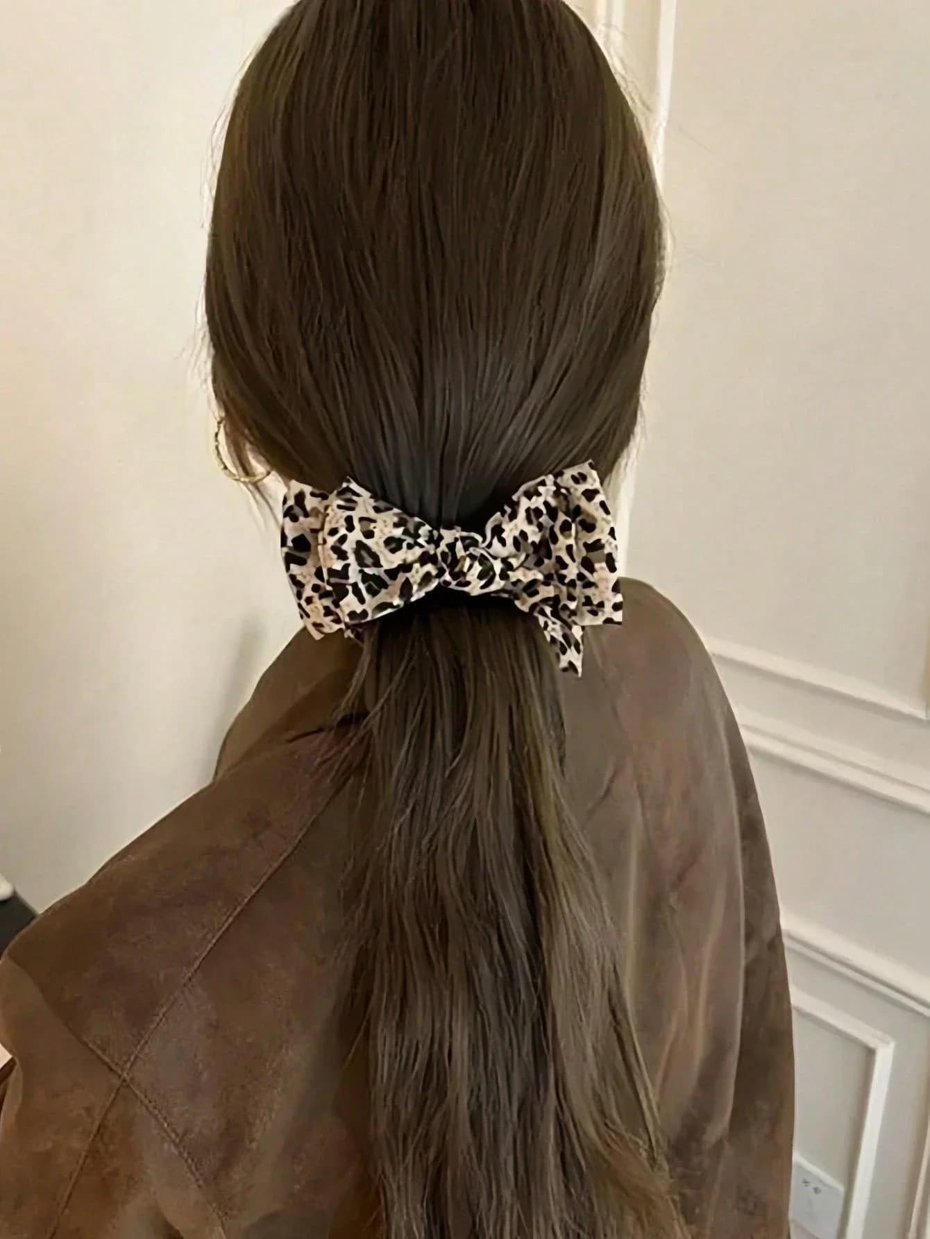 Elegante fermaglio per capelli con fiocco e stampa leopardata per donna, accessorio per capelli in tessuto di grandi dimensioni