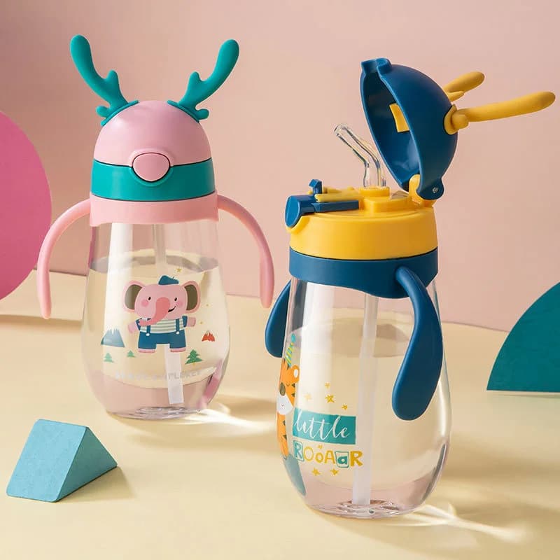 Bottiglia d'acqua per bambini con chiusura a cannuccia Tazze per bambini a prova di fuoriuscite con manico Sling 480/580ml Flip-It Reflex Tazza per bambini