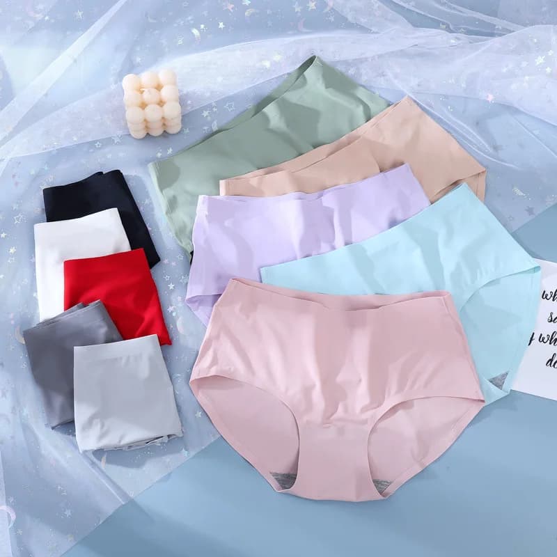 New 1Pcs Women's Panties Seamless Underwear Ice Silk Comfortable Sexy Underpants Female Mid-waist Briefs Lingeries Tanga Girls