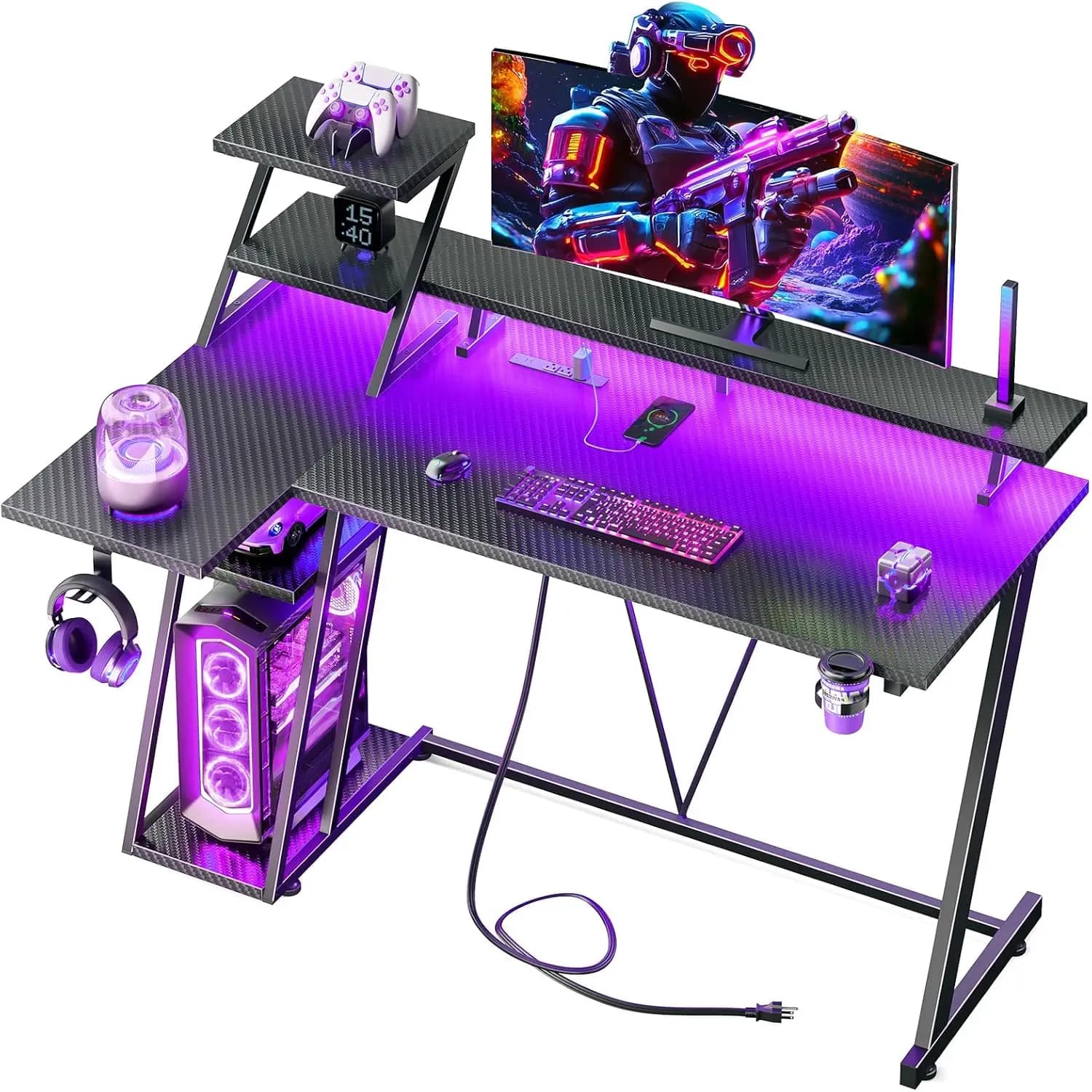 Scrivania da Gaming a L con Luci LED e Presa di Corrente, Tavolo Angolare per Computer con Ripiani Portaoggetti, Supporto per Monitor, Nero Fibra di Carbonio