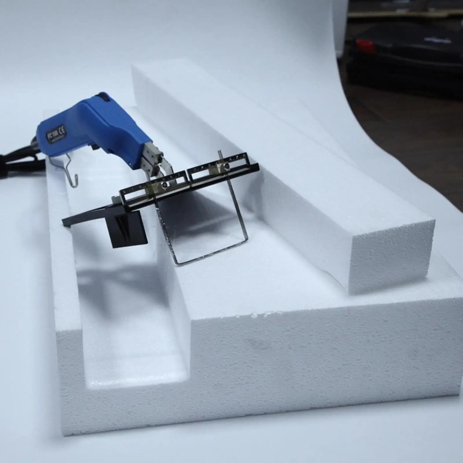 Taglierina Elettrica per Scanalature, Utensile per Taglio di Rame e Schiuma, per Isolamento Edile, Imballaggio e Artigianato
