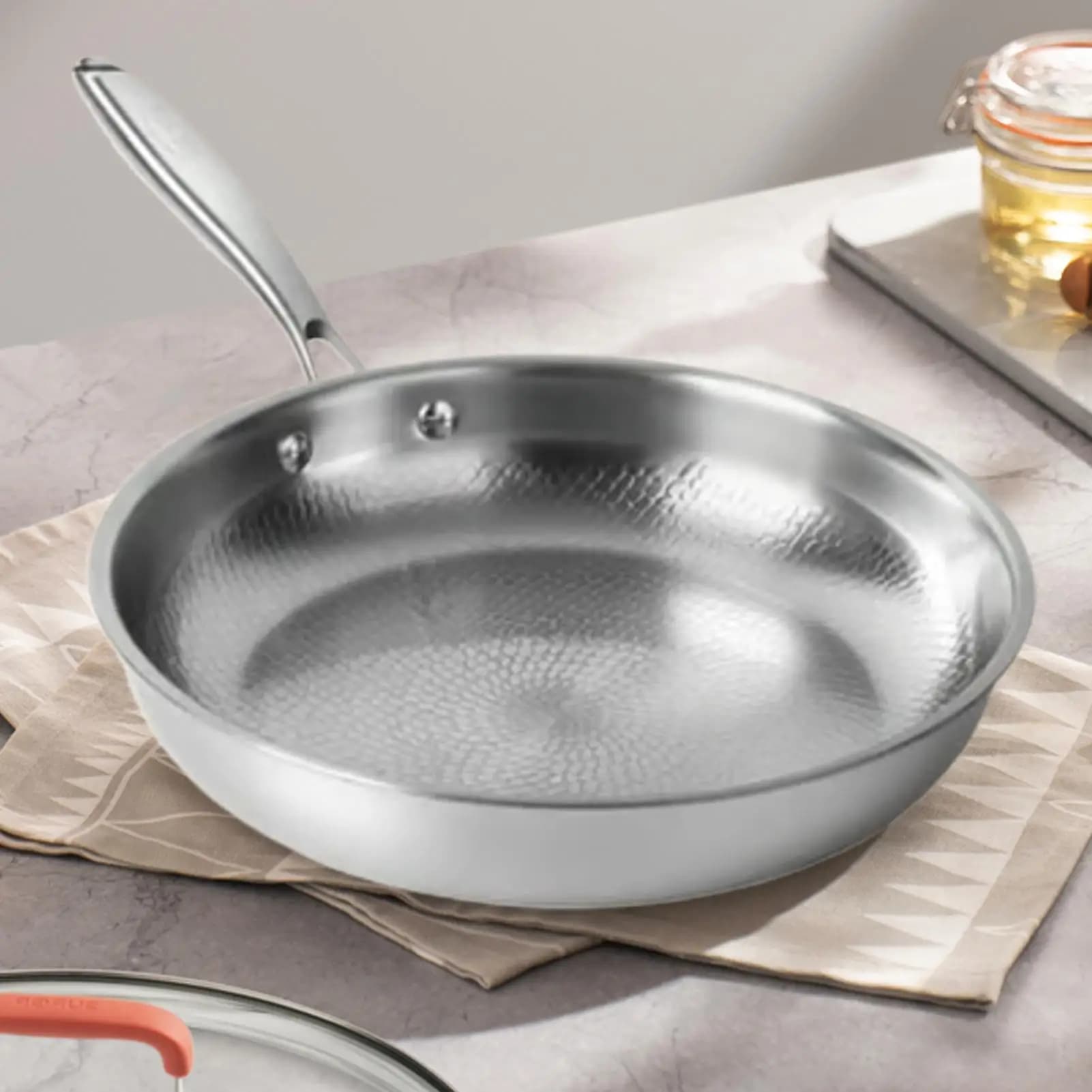 Anti-adhesive Griffed Titanium Plate for Induction Kitchen, to Cook Homes, Breakfast, Eggs, Fish