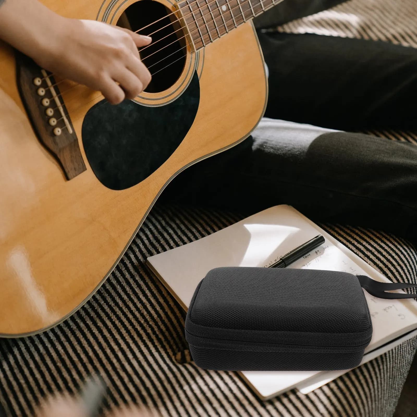 Guitar Pick Storage Bag Universal Plectrum Holder for Guitar Ukulele Bass Instruments Compact Design Prevents Loss Keeps Picks