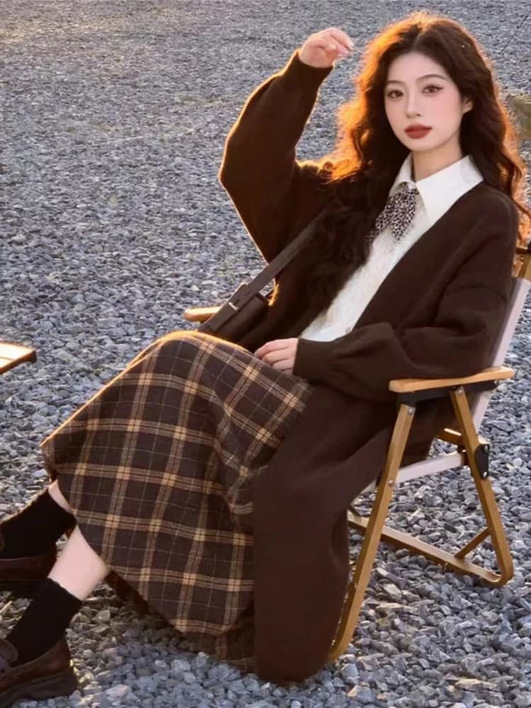 Lav Long Sve Cardigan Sweater And High Waist Plaid Skirt Set Women's Early Spring Vintage Anti Aging Tee Piece Set