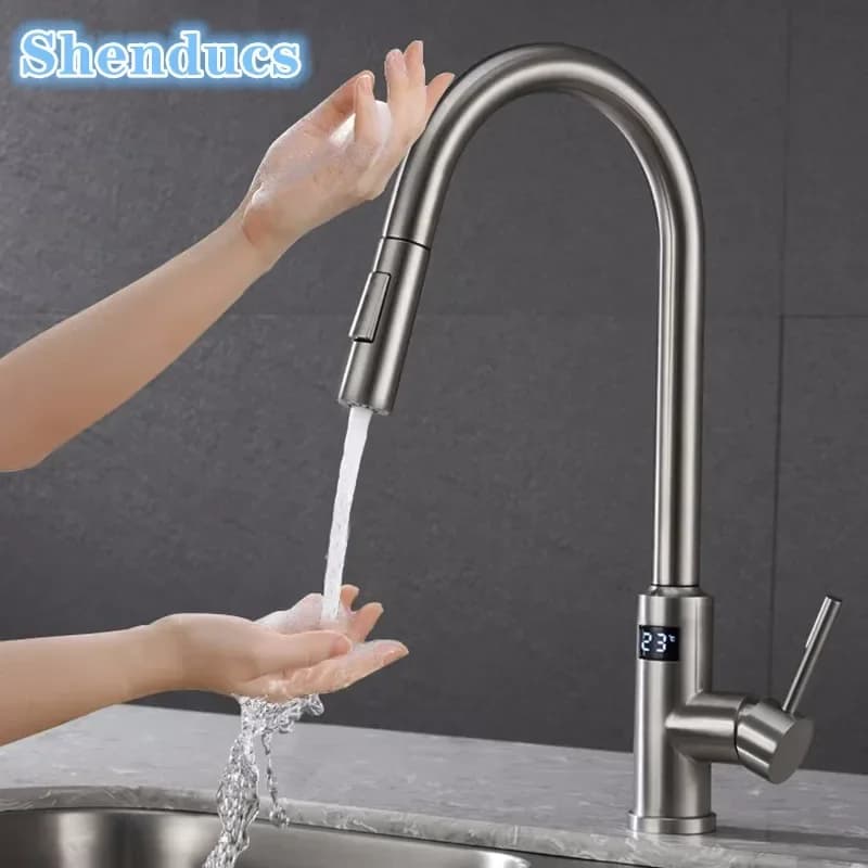 Rubinetto da cucina digitale touch on Rubinetto miscelatore lavello da cucina caldo freddo in acciaio inossidabile 304 Rubinetto miscelatore da cucina touch con sensore vivavoce
