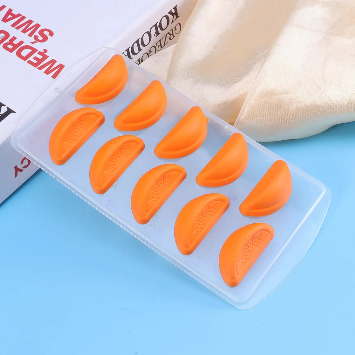 Set di 4 Stampi in Silicone per Ghiaccio a Forma di Arancia, 10 Scomparti, Sicuri e Inodori, Utensile da Cucina a Forma di Frutta