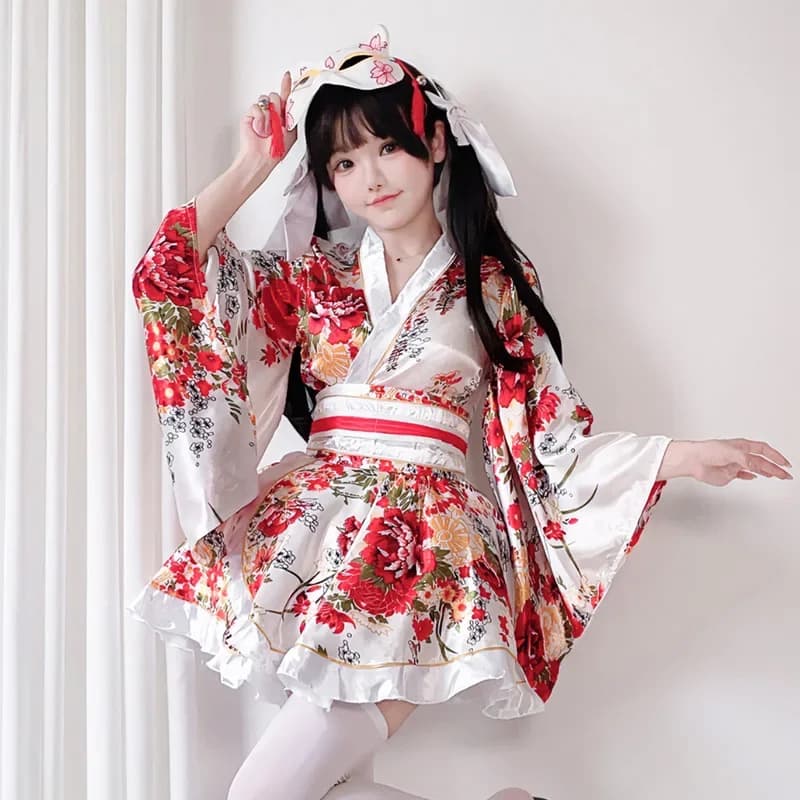 Women's Kimono in Japanese style, summer suit printed in polyester, sweet and fresh dress, cosplay costume