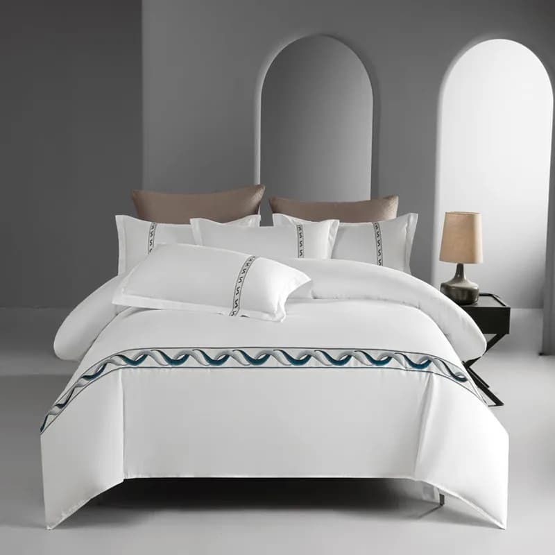 White Hotel Duvet Cover Set Twin Double Queen King 3Pcs Microfiber Bedding Collection Soft Breathable Duvet Cover Pillowcases