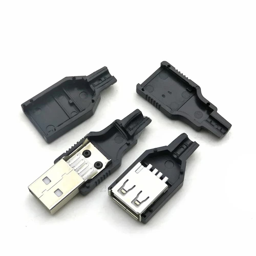 10 connectors type A 4 pin USB male with black plastic cover