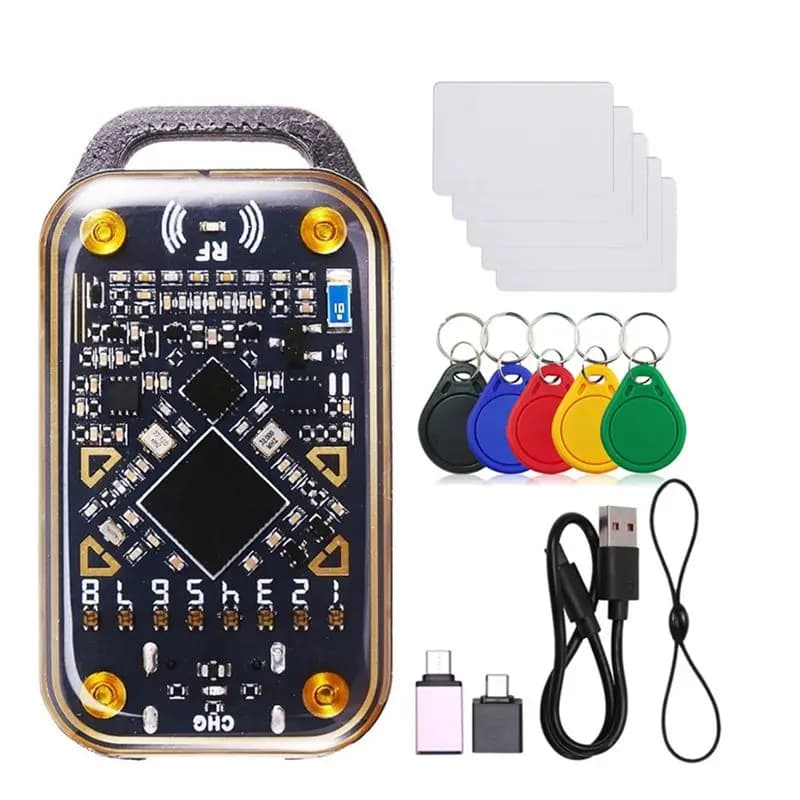 【DISPONIBILE】Lettore di Chip RFID Chameleon Ultra, Emulatore di Smart Card, Duplicatore NFC, Decodificatore di Carte ID/IC + 5 Portachiavi/Carte UID