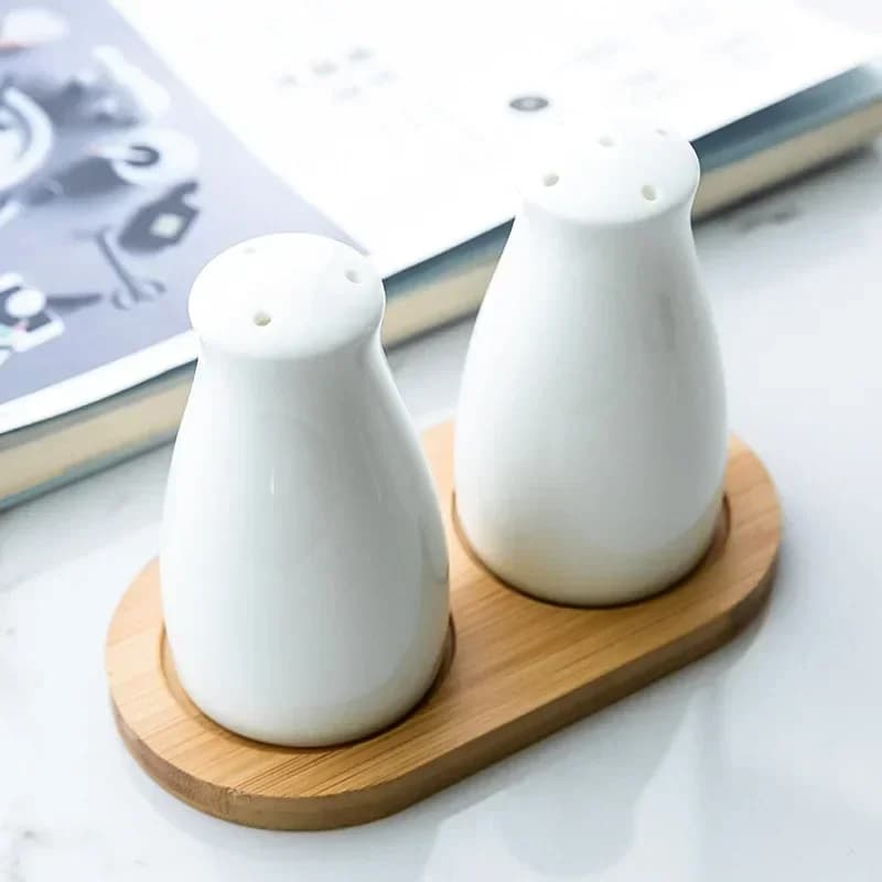 2Pcs/set Creative Pepper Bottle Set Kitchen Ceramic Seasoning Can Toothpick Salt Pepper Storage Can Japanese Home Seasoning Tool