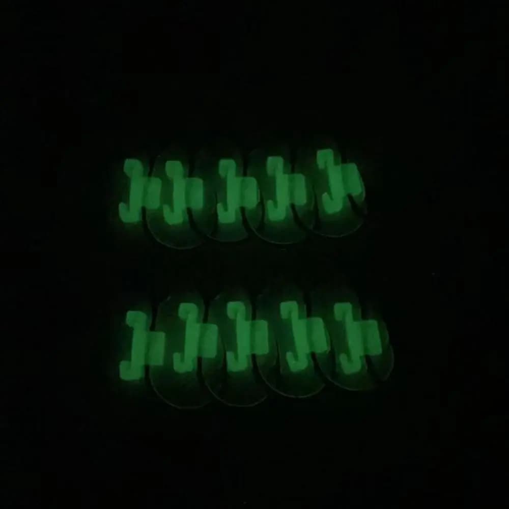 Ami da pesca per gamberetti vivi luminosi resistenti da 10 pezzi Design perforato con anello in gomma fisso Gancio da pesca spinato ad alta resistenza