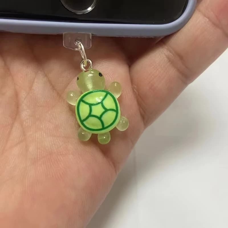 1 simpatico tappo antipolvere a forma di piccola tartaruga per telefoni cellulari, tablet e cuffie, accessori per telefoni cellulari, piccoli regali