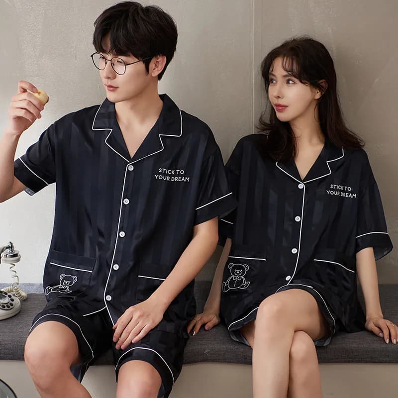Pigiama in raso da donna a maniche corte pigiameria da uomo in morbida seta abbottonata Loungewear Pjs Shorts Set per coppie Summer Home Cloth