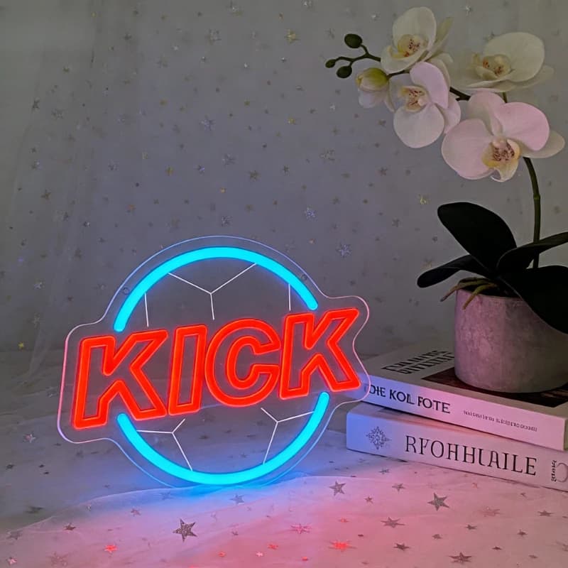 Insegna LED Neon Dimmerabile a Forma di Pallone da Calcio KICK per Decorazione Parete, Ideale per Fan di Calcio, Bar Sportivi, Luce Notturna USB Artistica