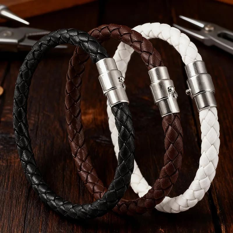 Bracciale da uomo in corda di cuoio PU di grado A premium con chiusura magnetica, catena avvolgente intrecciata a mano, gioielli da polso, fascino da lavoro, braslet Homme