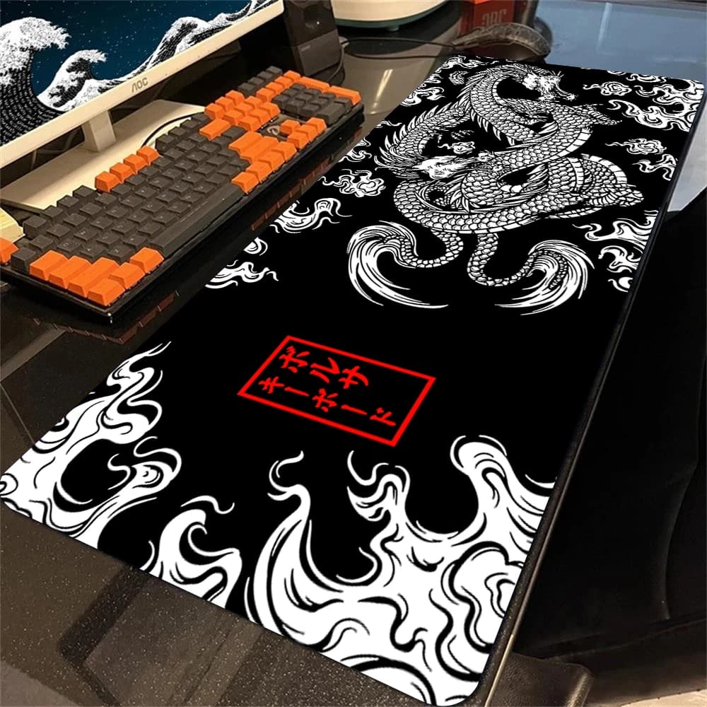 Mausepad Dragon Mouse Pad Company Grande Anime Mouse Pad Desktop Tappetino da tavolo Tappetino da scrivania Art Nero Rosso Giappone Tappeto Gamer 900x400mm