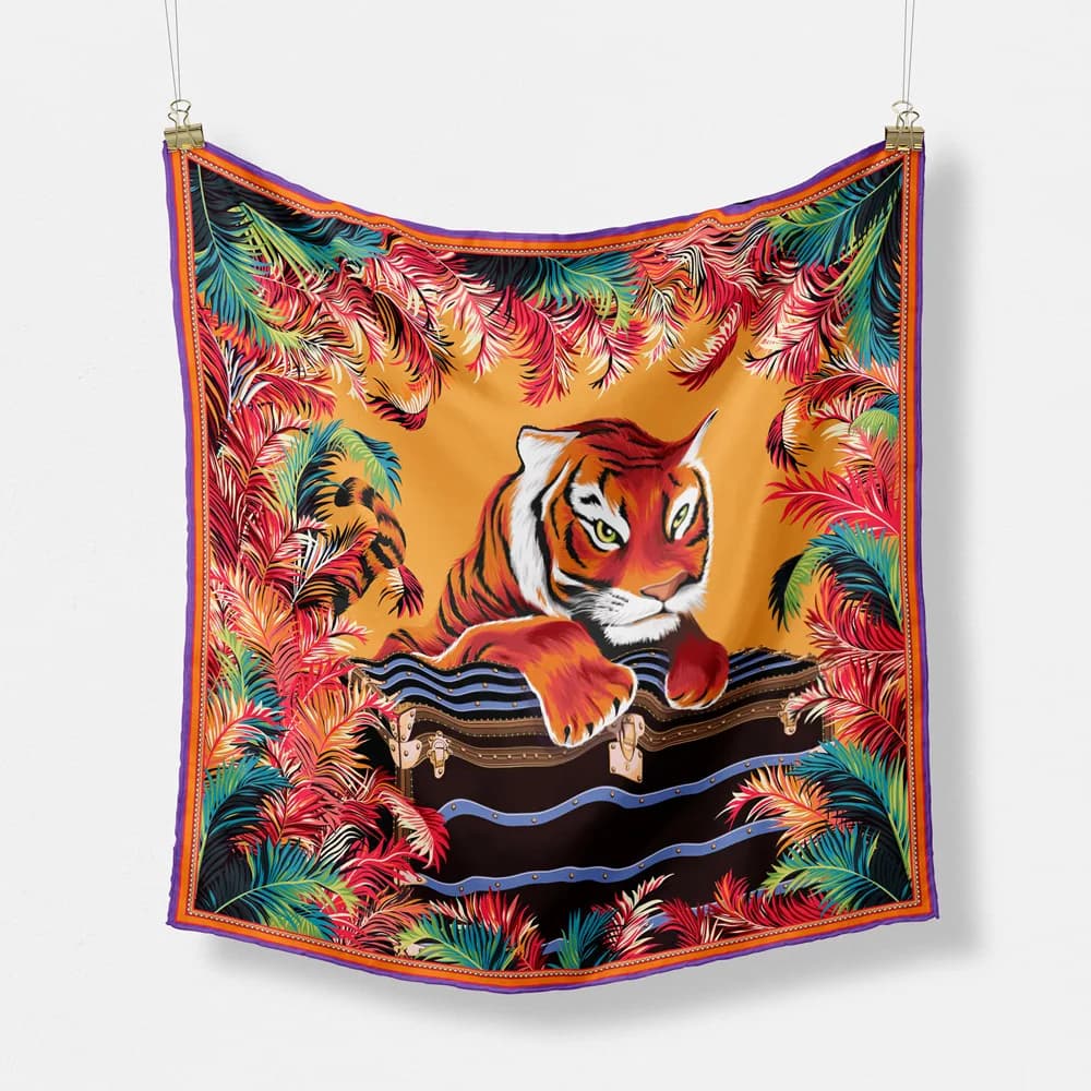Spring New Style Small Square Scarf Women's Casual Decorative Tiger Pattern Silk Scarf Tie for All Ages And Seasons