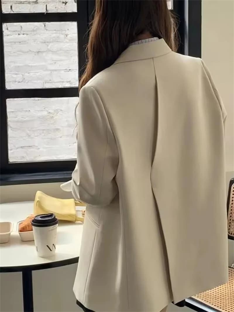 Fashion Women's Suit Jacket 2025 New Autumn Korean Flip Collar Back Split Versatile Button up Blazers Ladies Office Workwear