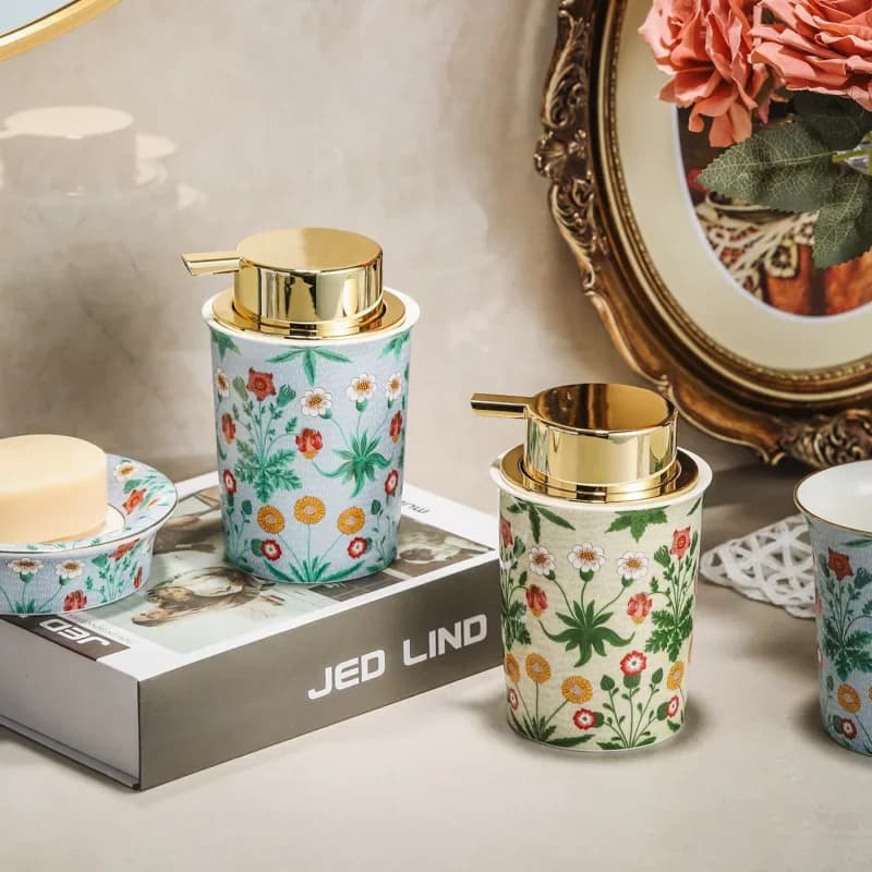 Dispenser di Sapone in Ceramica con Decorazione Floreale di Lusso, Bottiglia Portatile con Erogatore a Pressione per Schiuma, Accessori per il Bagno