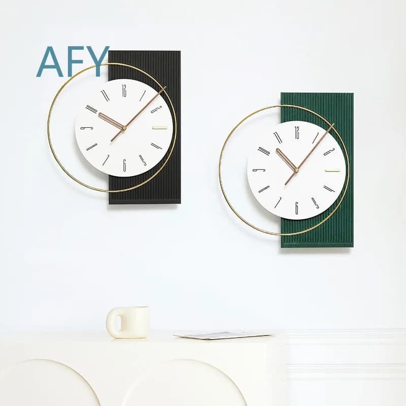 Nordic Light Luxury Fashion Wall Clock for Living Room Dining Room Bedroom Office Decorative Art Clock High Sense Wall Watch