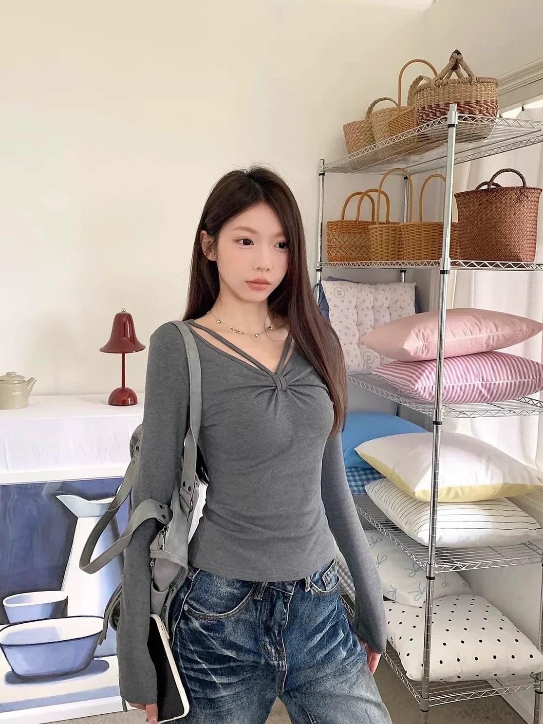 Pure Desire Style Long Sleeve Fleece Brushed T-Shirt V-Neck Knot Warm Base Shirt Autumn Winter Women's Slim Fit Shoulder T-Shirt