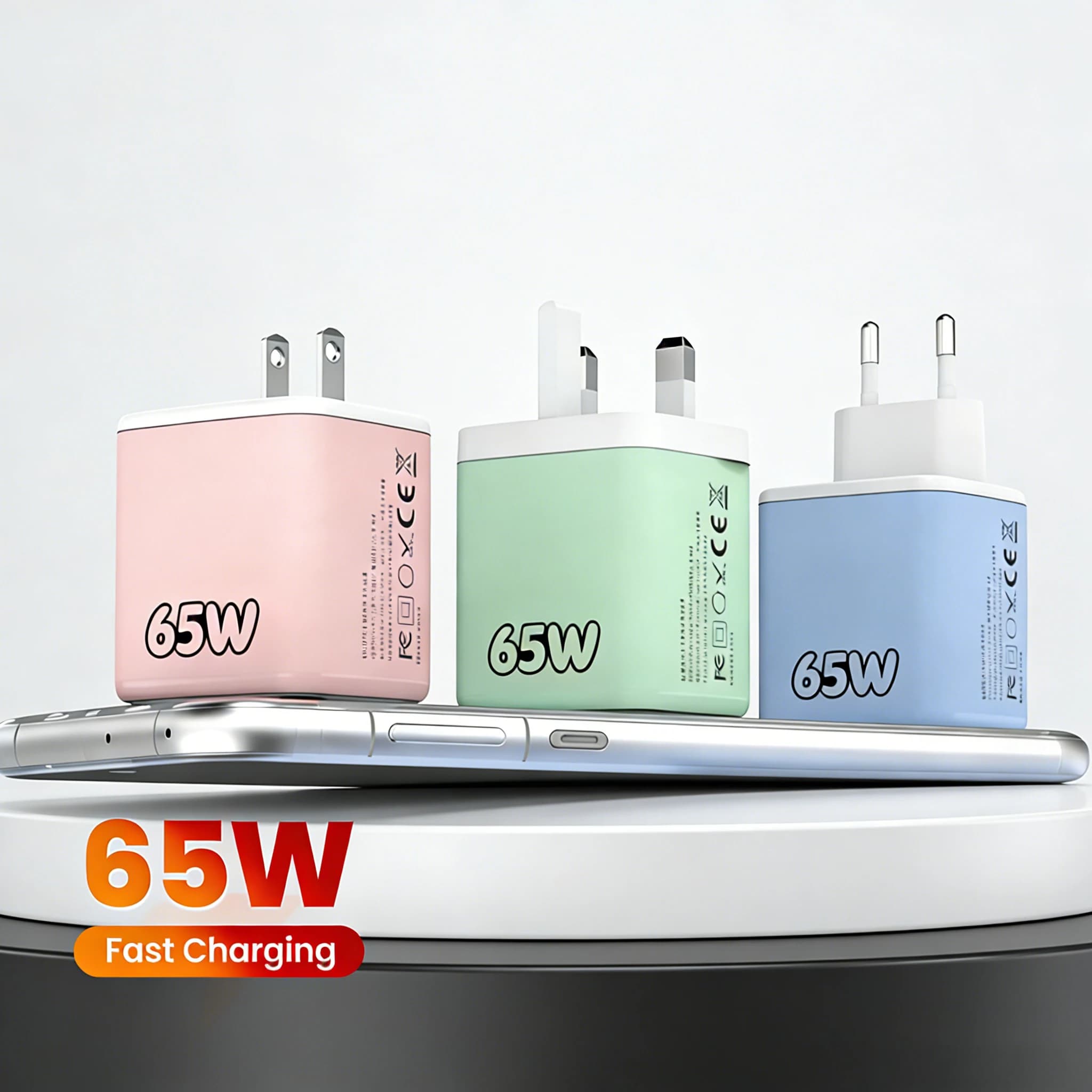 65W Fast Charger with Type-C Retractable Cable USB Type C Phone Charger Universal Travel Adapter Fast Charging for IPhone Laptop