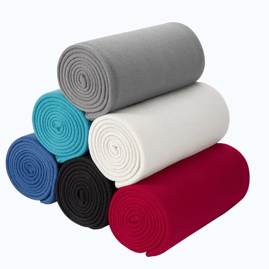 Coperte in pile per divano, leggere, calde, morbide e accoglienti, coperte per cani, confezione da 6, coperte in pile per bambini, tinta unita per letto e divano