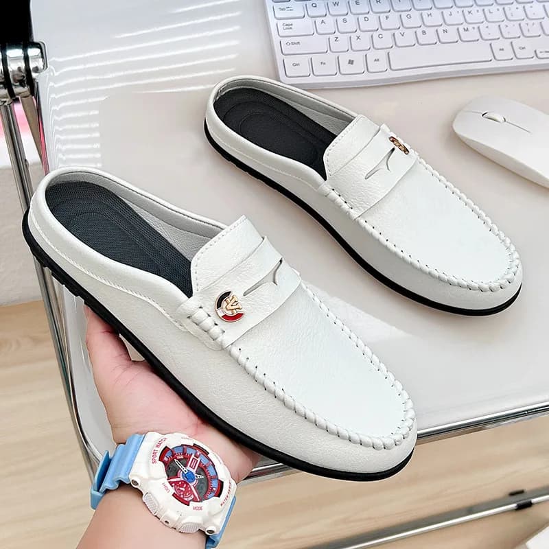 Men's Slippers Mocassini in Fashion Leather Mocassini Casual Driving Shoes Non-slip Outdoor Slippers Men's Sandals Comfortable Beach