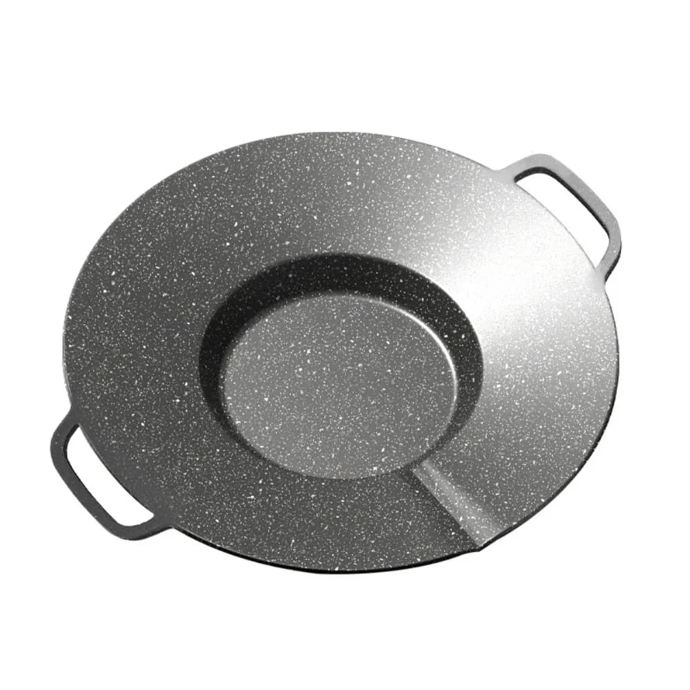 Round Plate in Wingered Aluminum Alloy, Anti-adhesive Deep Cover with Concave Design and Manici, Ideal for Travel