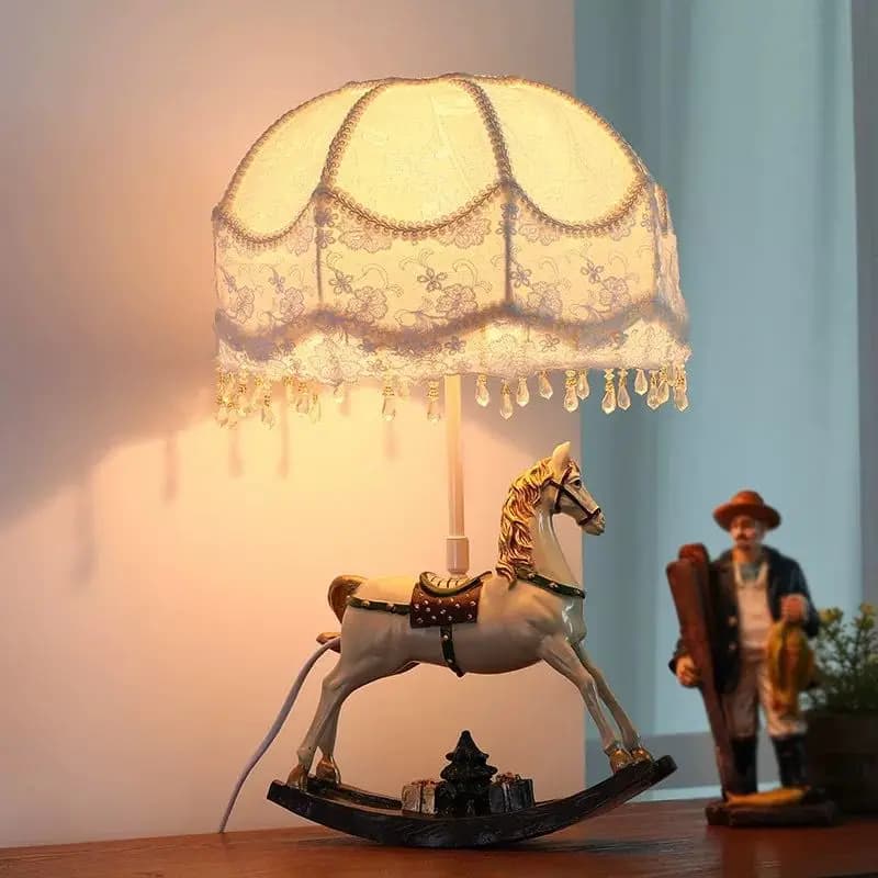 Lampada da scrivania da sogno, fiaba, cavallo troia, camera da letto, stile americano, francese, europeo, ragazza coreana, principessa