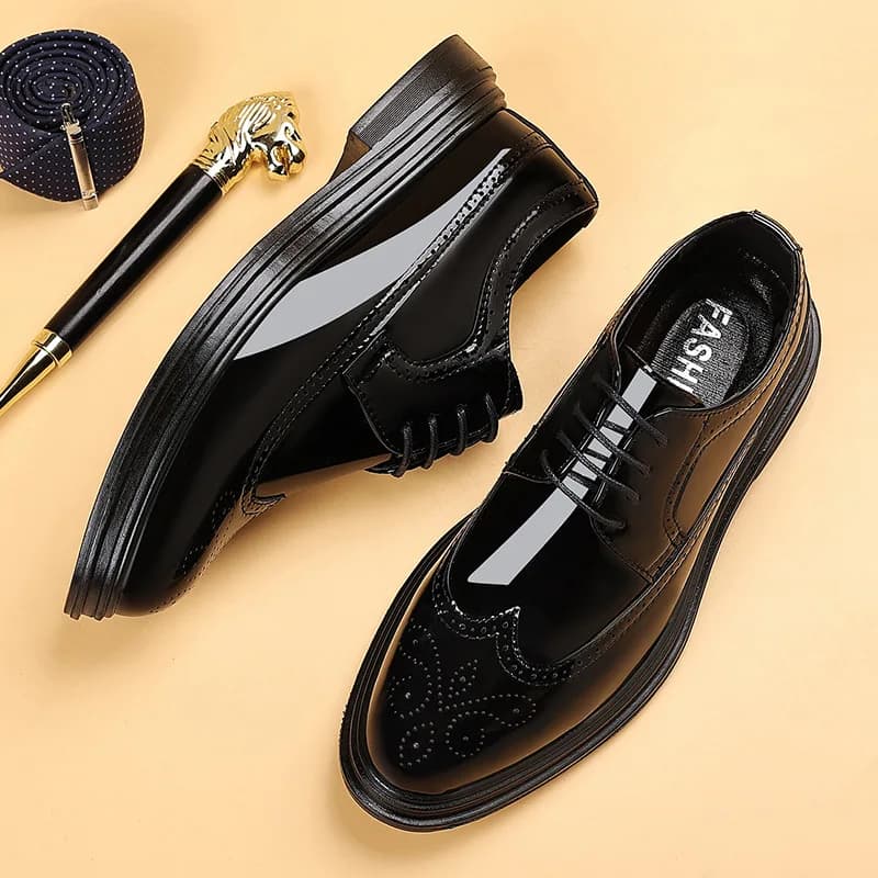 Scarpe eleganti da uomo in vernice con lacci, modello Oxford, suola spessa antiscivolo, comode per lavoro, matrimoni ed eventi formali