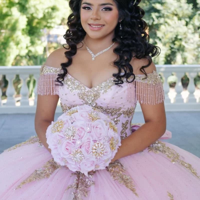 Pink Quinceanera Dress Crystal Golden Glitter Decal Layering Long Tail off-shoulder Bow Vestidos De 15 Quinceanera Customize