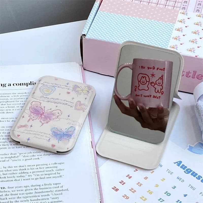 Specchi cosmetici Dream Butterfly Art Specchi portatili portatili Specchio per trucco pieghevole Mini specchio per la cura della pelle del bagno da viaggio