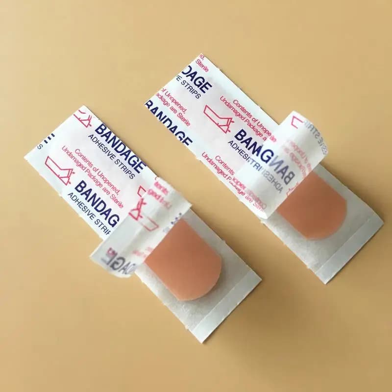 Hypoallergenic Breathable Band Aids 50/100pcs Waterproof Adhesive First Aid Wound Dressing for Family First Aid Kits