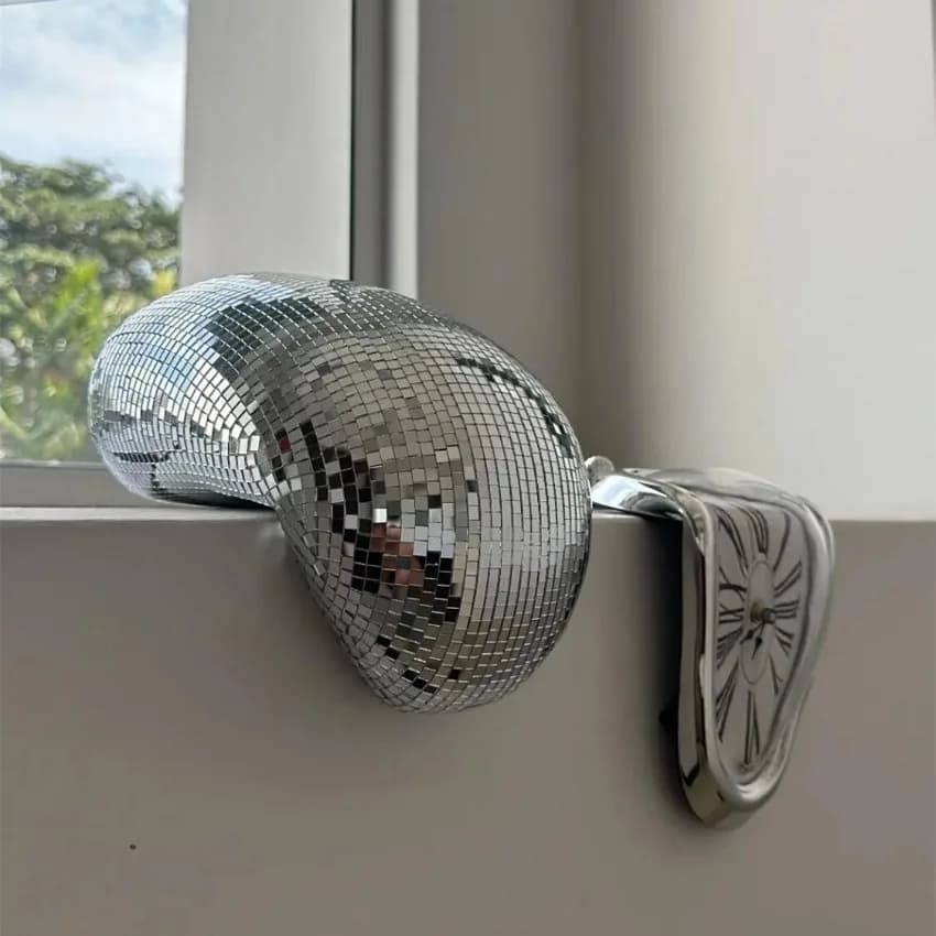Reflective Melting Disco Ball Desk Decor Minimalist Home Decor Interior Glitter Ball Light Eye-Catching Pop Art Modern Sculpture