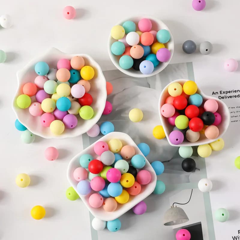 Perline per dentizione in silicone di forma rotonda da 15 mm BPA gratuito per uso alimentare Massaggiagengive per bambini per collana di allattamento fai da te Perline da masticare per uso alimentare