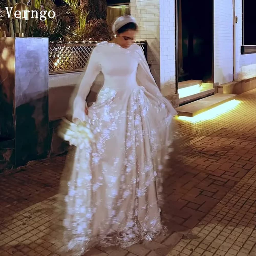 Verngo Appliques Abiti da ballo O Collo Maniche lunghe Maxi Abiti da sera turchi da donna di lusso Una linea Abiti da sera personalizzati