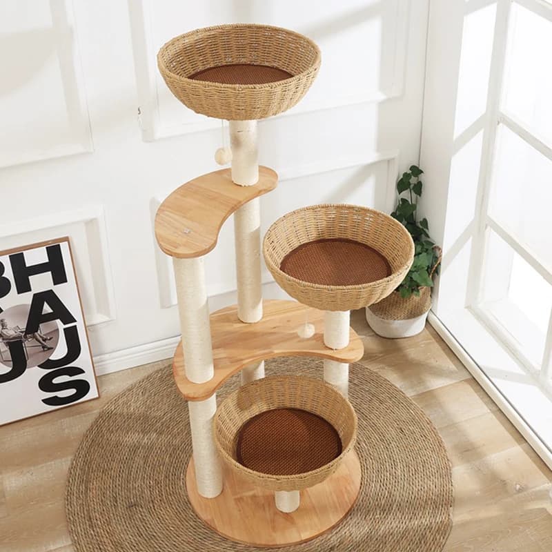 Albero per gatti moderno e di lusso multistrato con tiragraffi in sisal Struttura rampicante per gatti in legno intrecciato con rattan per gatti