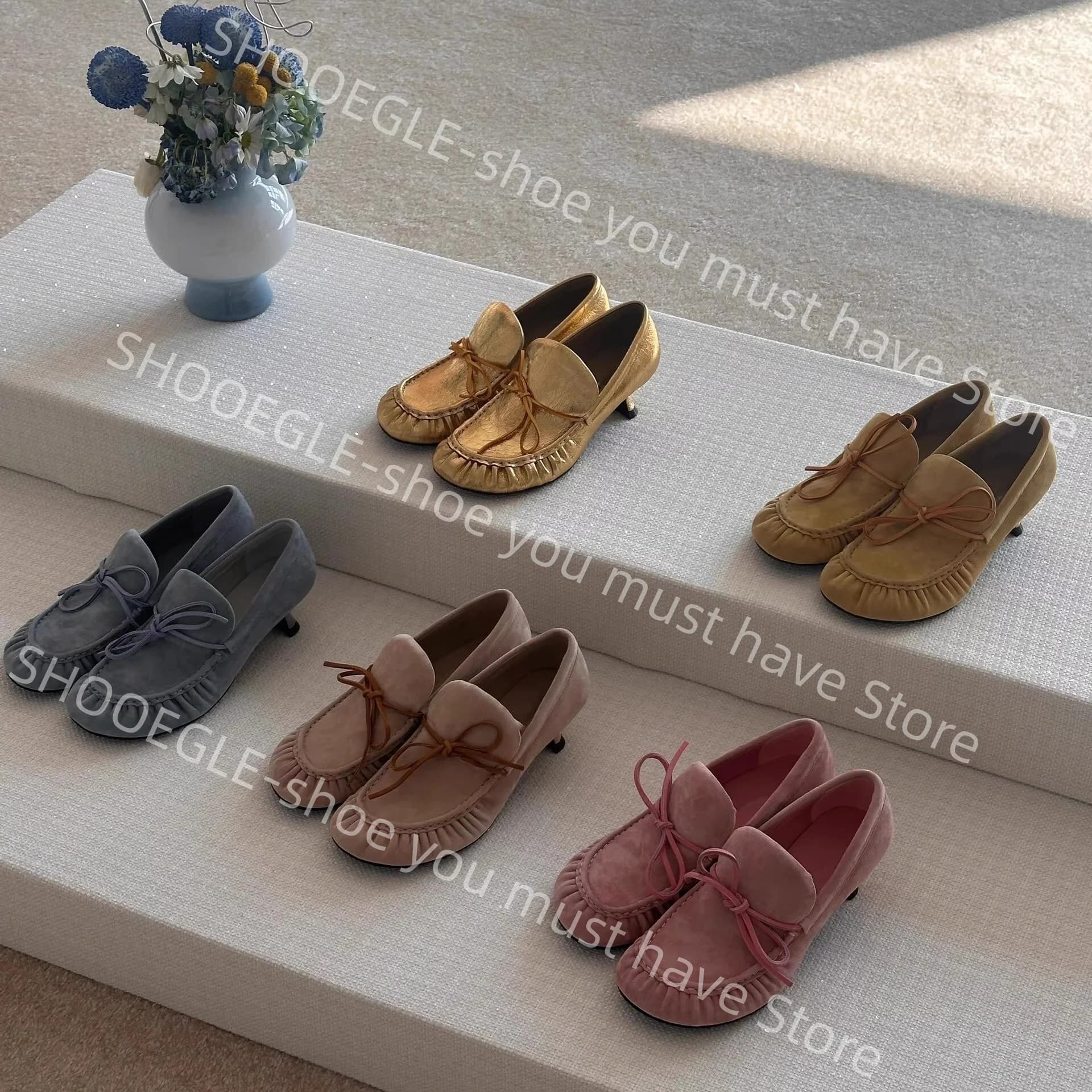 Mocassini da Donna in Camoscio con Tacco a Rocchetto e Dettaglio Fiocco, Eleganti e Vintage, Design Slip-On, Scarpe Classiche da Ufficio e Casual per Tutti i Giorni