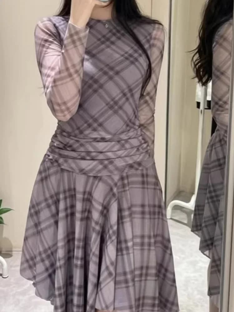 Sweet Plaid Asymmetrical Hem Long Sleeve round Neck Pleated Dress Spring Summer New Arrival Women's Fashion Casual A-Line Dress
