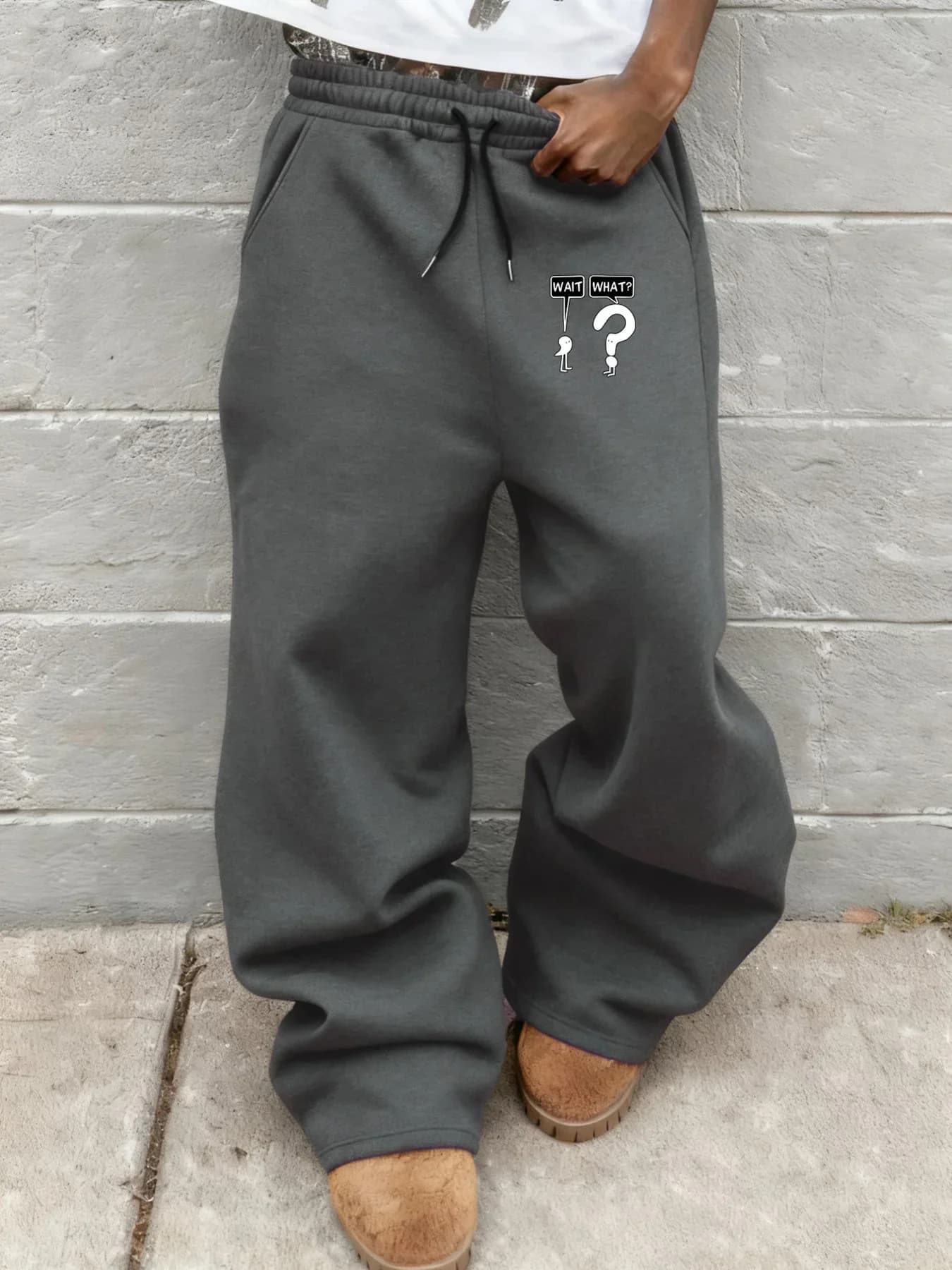 Men's solid-color autumn/winter trousers 2026 model -drawstring belt and elastic waistband, pockets,multi-functional sport pants