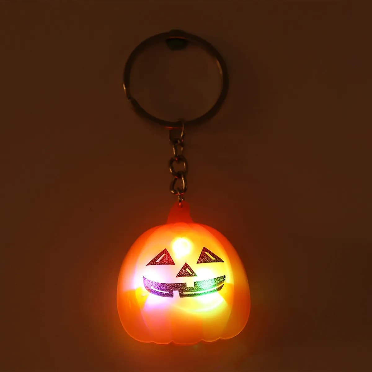 2Pcs Halloween Luminous Pumpkin Key Ring Glow in Dark Bag Pendant Car Key Decor Halloween Themed Light Up Keychain Gift