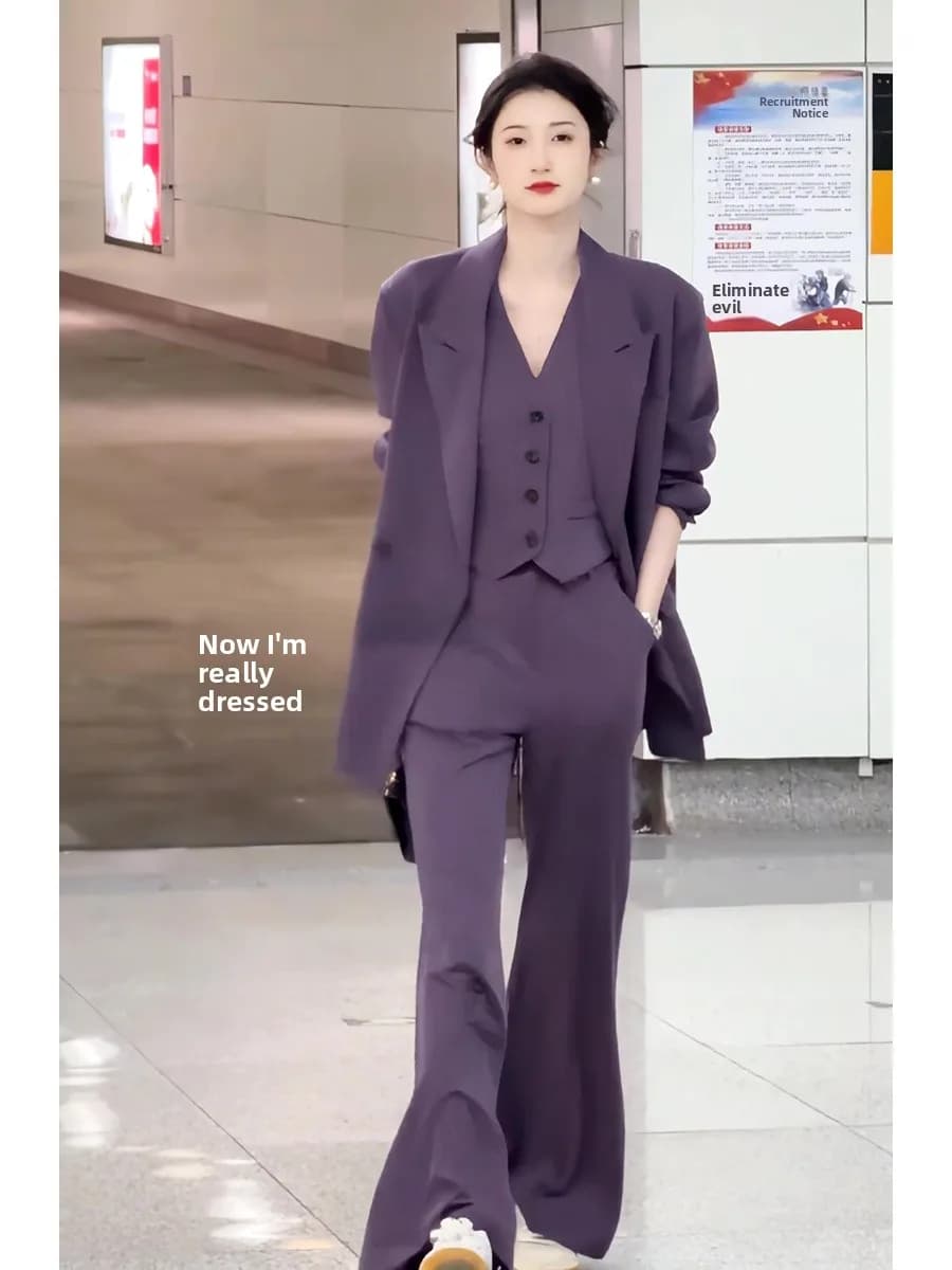 Completo Donna Viola Uva Tre Pezzi Stile Coreano con Pantaloni a Gamba Larga e Giacca, Collezione Primaverile alla Moda