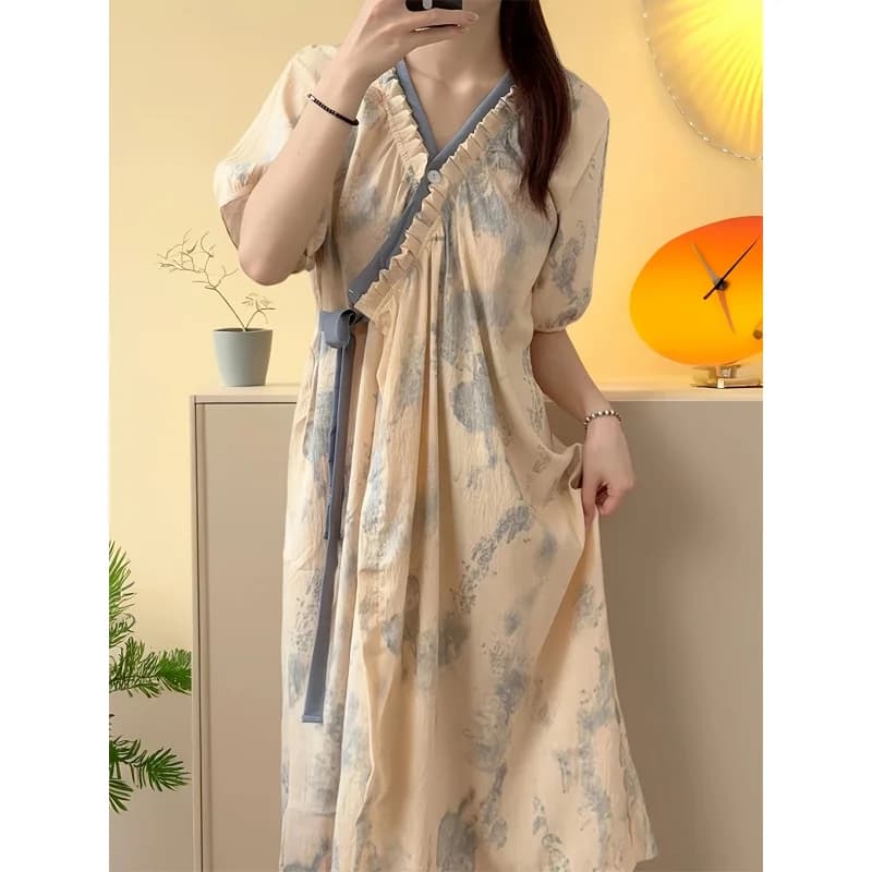 Spring summer style printed nightgown for girls, suitable for casual wear, loose fit, can be worn outside, home wear robe