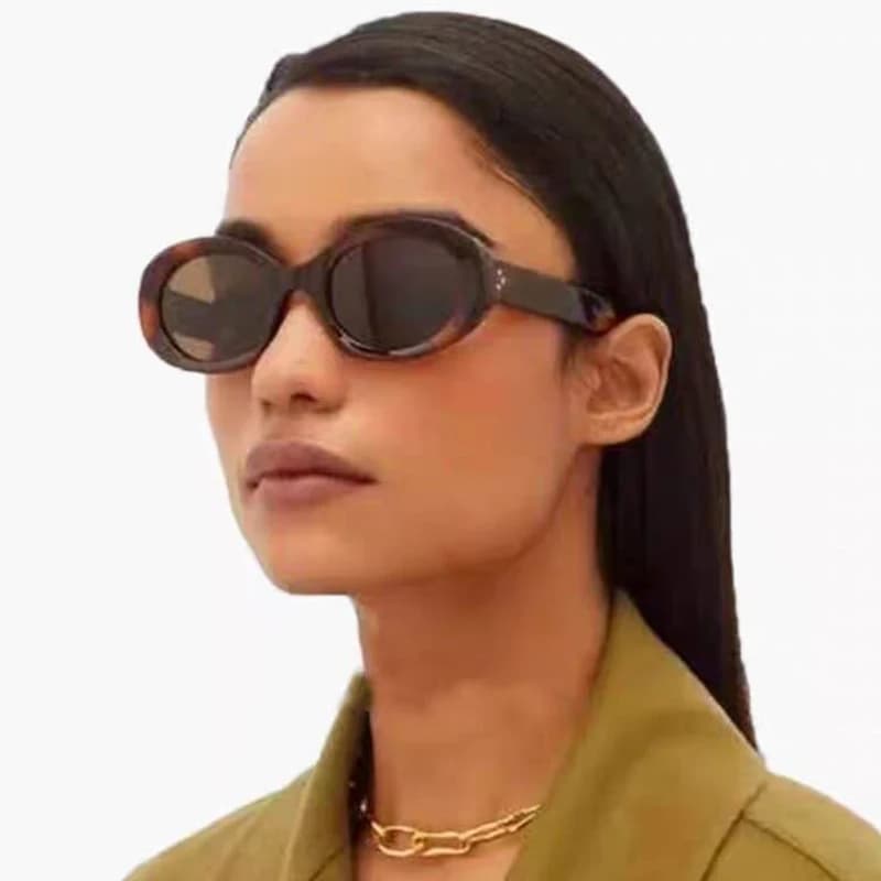 Fashionable Versatile Sunglasses New sunglasses with oval frame Retro sunglasses with small frame Street photo glasses Y2K Woman